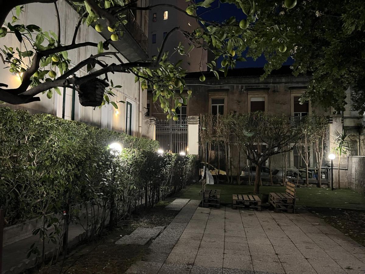 مبيت وإفطار كاتانيا Il Giardino E Gli Affreschi المظهر الخارجي الصورة